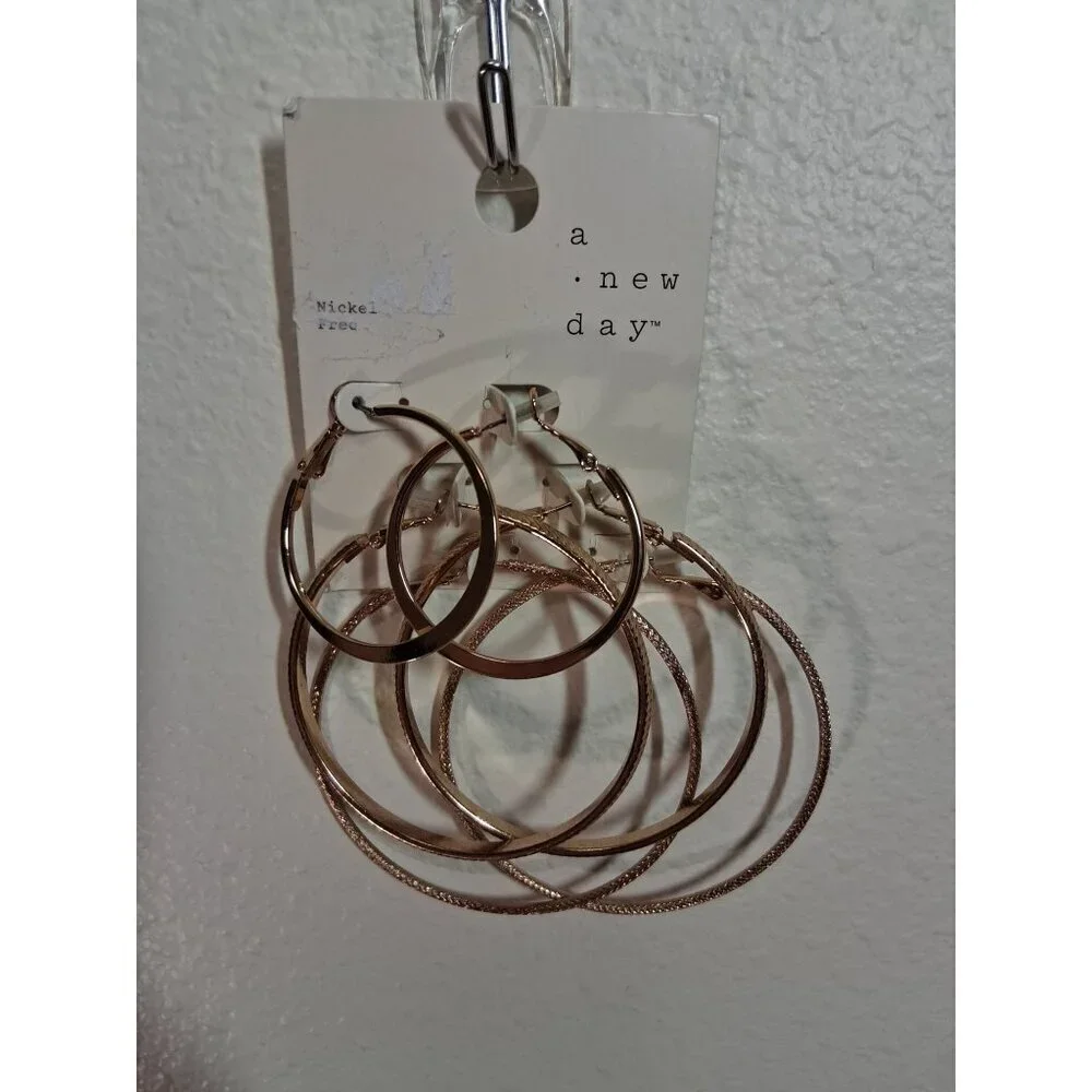 NWT A New Day Hoop Earring Set Gold Assorted Sizes Etched Edges
